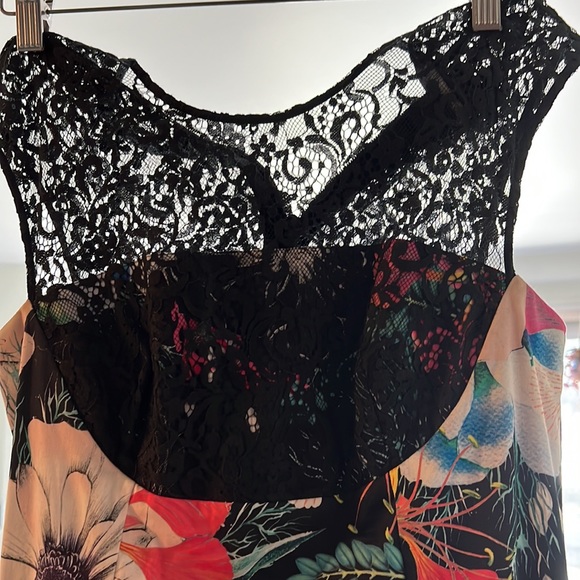 Lace Top Floral Cocktail Dress - Picture 3 of 4